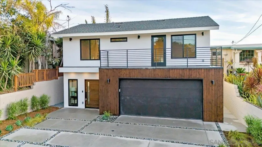 Solana Beach Two-Story Build — completed electrical project by J.I.C. Electric in Solana Beach, CA